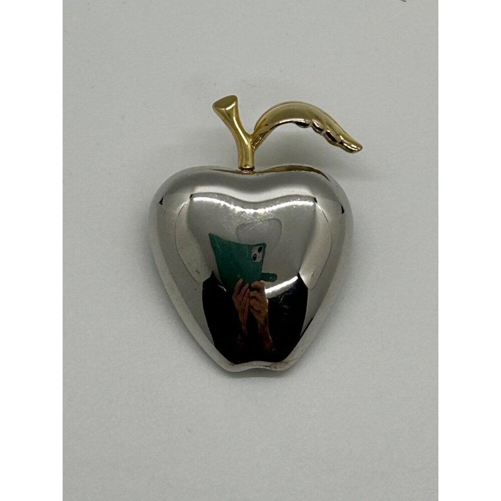 Liz Claiborne Silver & Gold Tone Apple Brooch Pin With Leaf Detail Teacher Gift
